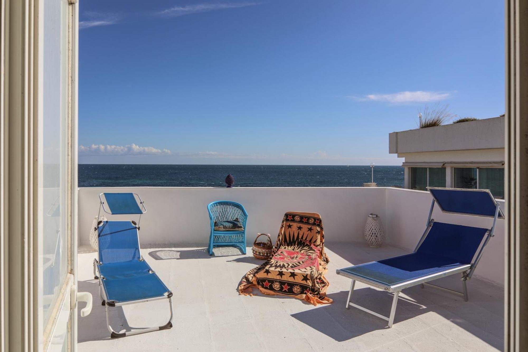 Ventana Del Mar Bed & Breakfast Giovinazzo Exterior photo